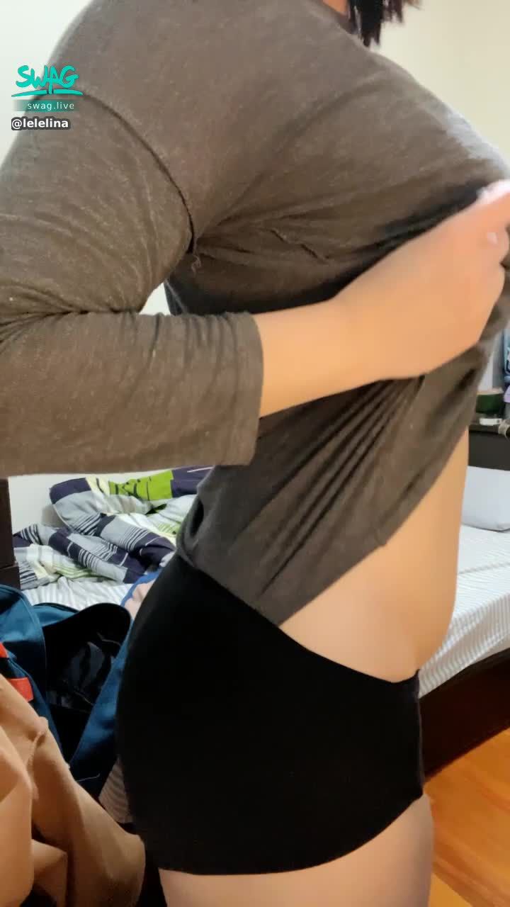 lelelina : 全套黑👙….露屁屁抖動掰開小菊花🤪🤪🤪