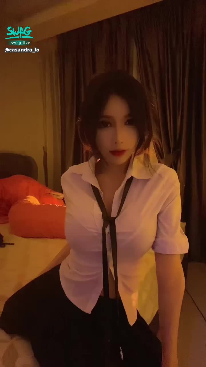 c**********w : 哥哥好好幻想一下吧😜