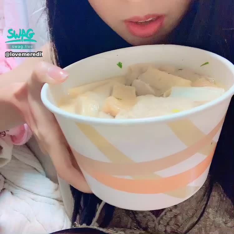  : 🍲
"Happy 2022, today's weekly performance has not yet reached the standard 🥺 Guess what time will Weiwei live tonight?”
It's so hot to eat Kanto cooking in black silk, does Hani see that Weiwei is also hot like this? wet 💦 let me know
🦵

🧝🏻‍♀️ Vivi's first long-lasting powder, please enjoy
Like trouble help me press like 👍
https://go.swag.live/P9hksoBFhiXaYkGs8

㊙️ monthly vip

💎
When the body heats up, it's like evaporating stress and troubles
🎀

20:00-22:00 & haunt from time to time in the morning and afternoon
Send home page designated gift 🎁 have to hide the pattern
Wet information makes you ejaculate and sleep comfortably 😴