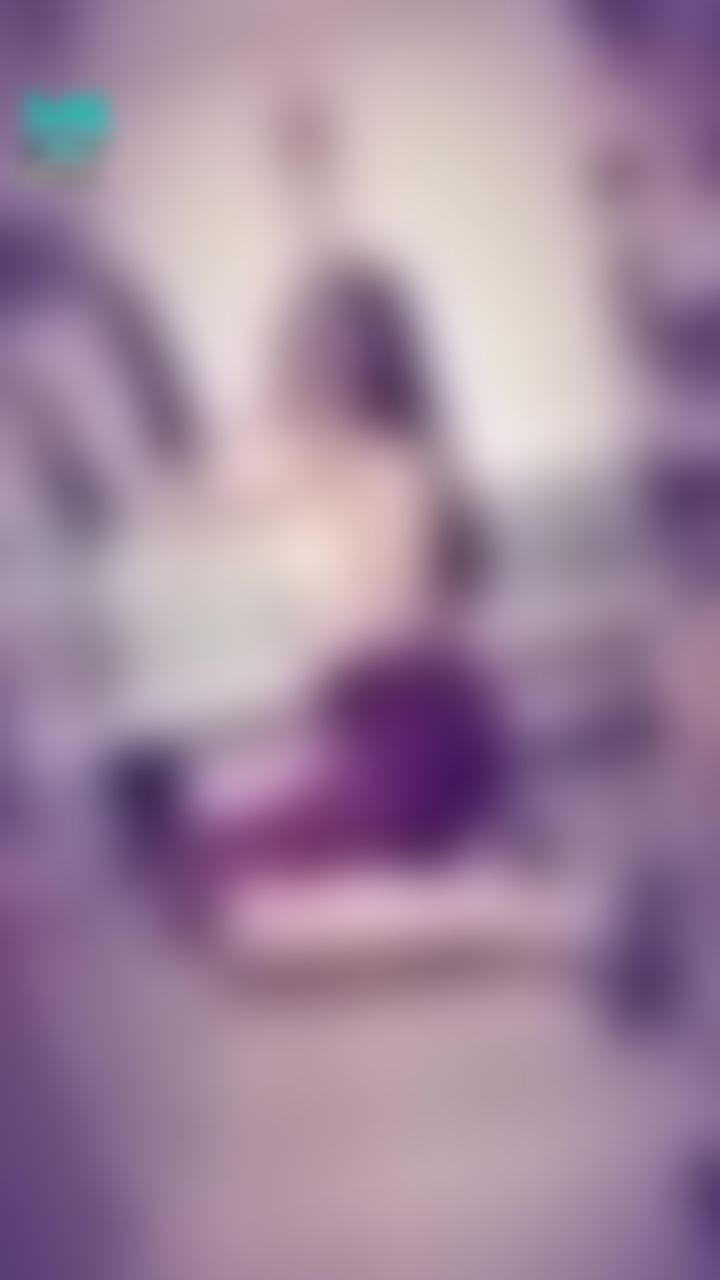  : 渾圓的南半球💙
小胸的另一種性感💓
要看影片不願意付費解鎖，還要說人敲詐與講文言文，到底是什麼心態呢？👀
內衣壓著的勒痕還在，真的是一種束縛呀💧
semisphere🌹
