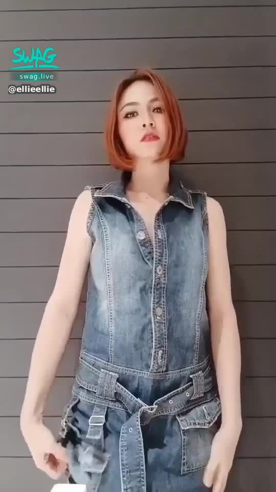 ellieellie : From jeans-nude, part 1