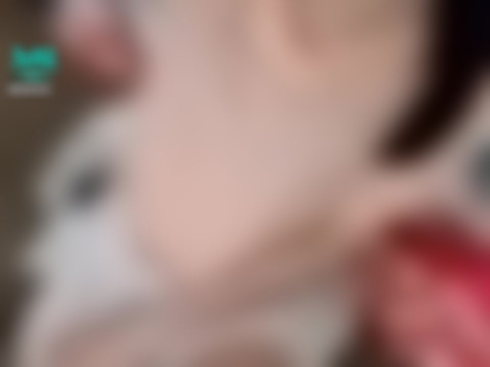 quanna : 身體不舒服一樣要可愛又性感🥰🥰🥰