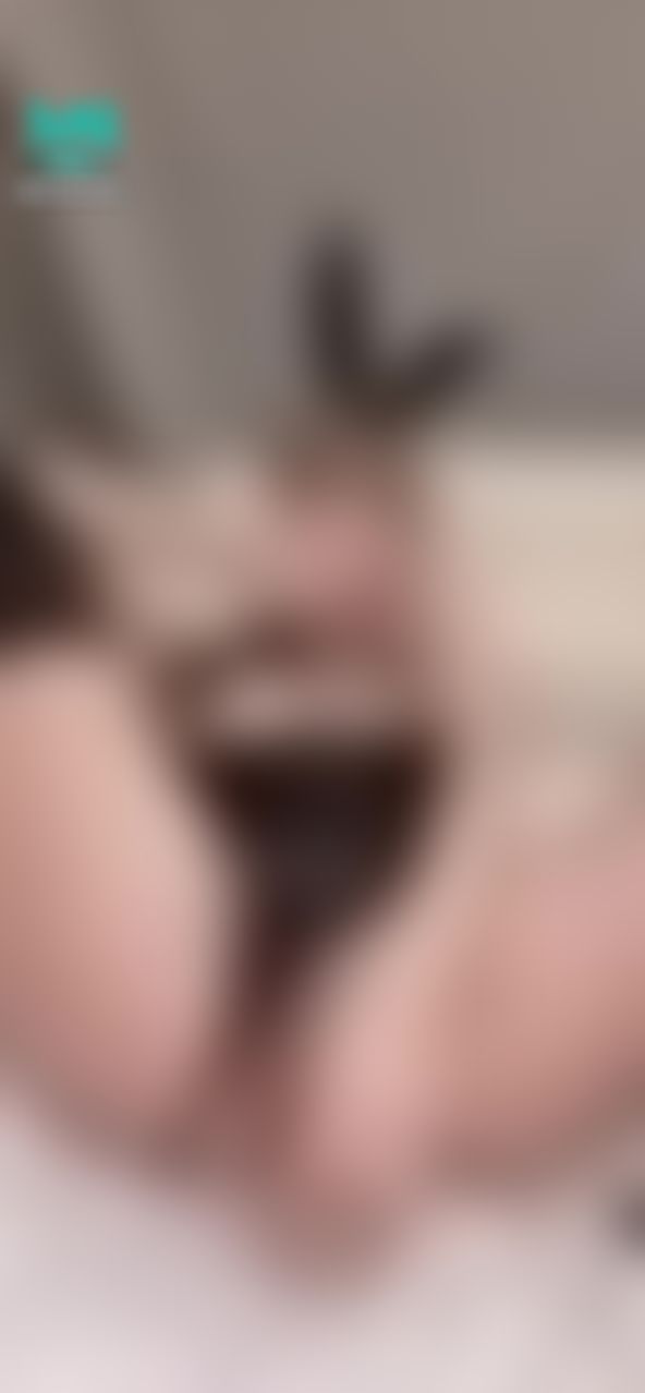  : 兔女郎被幹到爽到一直翻白眼一直阿嘿顏🤪🤪🤪爽到去了～～～～～～
柔軟的奶奶大力的搖晃著畫面也好色🤤
新粉福利回覆「我愛你」直接🉐️新的口爆影片
截圖追蹤艾拉畫面又能再換新粉福利片😍
