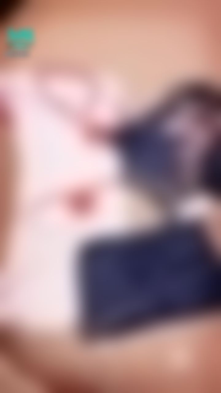  : 制服誘惑😜截圖告訴我想看我穿哪一套❤️