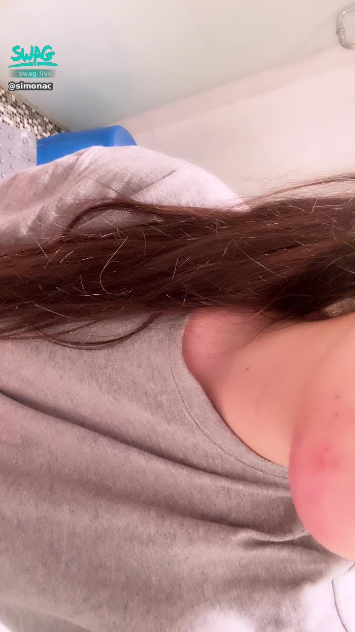 simonac : 殘寶貝開直播囉!來就🉐️免費影片(無需刷禮)&噴水私藏影片大放送/Going live! ALL who joins get free videos (NO gifts required)! & Cheap command for Squirt video 💦