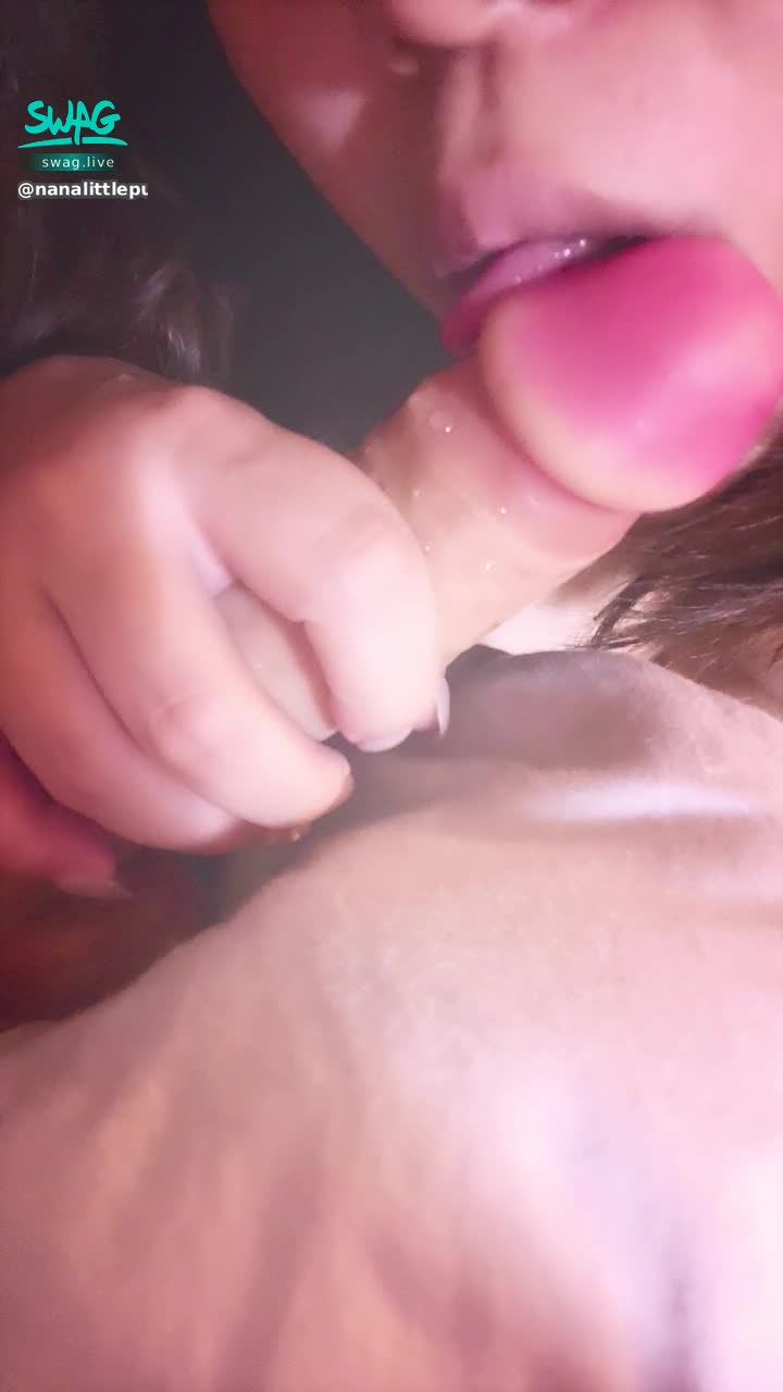  : 