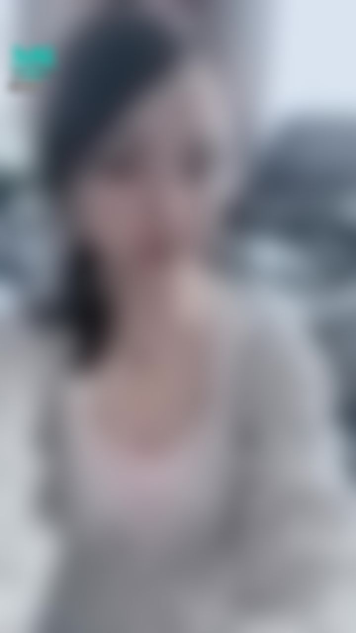  : 可不可以放過我了⋯
我帳號都換了
我還要換什麼，才能不要再扯我了？

再次加重的感冒
疲累的心情

晚上21-24點，我們一起直播吧

快來陪你的拉妃妃說話

趁我還有一點聲音的時候⋯

我都不知道再加重下去⋯是不是要手語直播🥺