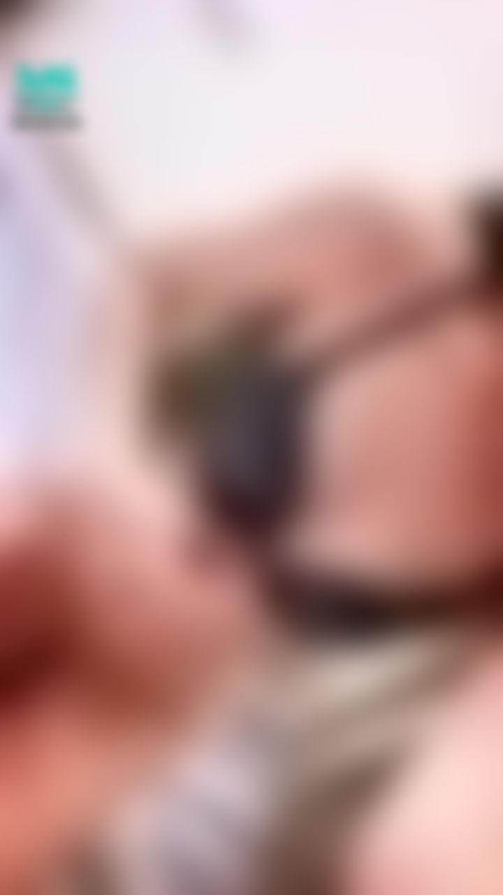  : 120💎看全裸🔥低鑽福利❣️
前扣式內衣就是方便，一解就開🙈

看不夠今晚８點來直播間看個夠❗️
偷偷透露一下今天要來開箱新玩具唷❤️‍🔥❤️‍🔥❤️‍🔥

#你的專屬小女友 #熱門🔥 #全裸 #低鑽福利 #露點 #粉嫩
#白虎 #稚嫩 #奶 #小蠻腰 #hot #sexy #性感 #誘惑 #情色
#白皙 #小🌶️ #小隻馬 #yuni #尤妮
