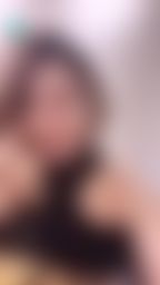 glamourbaby : 桃桃今天美嗎?跟好姐妹吃飯時間🥰