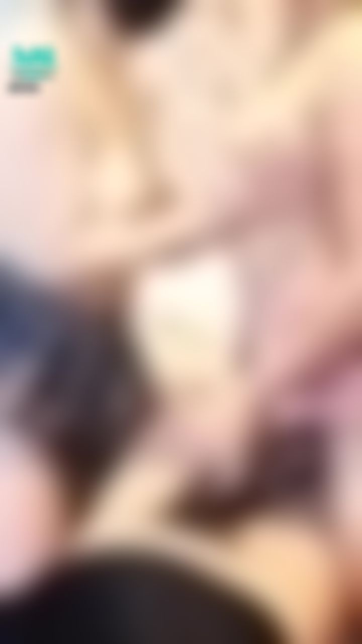  : 🎬姊妹丼🔞愛撫你的肉棒 在你面前互相玩弄巨乳❤️這樣你喜歡嗎😈😈😈
#3p #小隻馬 #露臉 #巨乳#誘惑