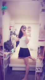janicee : 床邊的少女💓
可愛的腳底💖
短裙下赤裸的美腿🎀
skirt💚
#細肩帶 #露肩 #短群 #黑髮 #長髮 #裸足 #赤腳 #腳趾 #性感 #stap #black #sexy #黑色 #美腿 #腳底