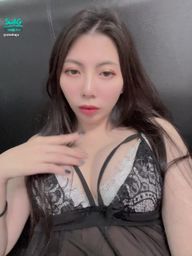 stellajs : 葡萄的葡萄最近好像變得又大又圓😈😈
猜猜葡萄什麼cup 猜對才有獎勵喔🥰🥰
#葡萄 #私訊解鎖更多私藏片 #週一晚上10點直播 #收集情趣用品系列禮物 #4個炮機換約會