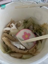 annbd : 嗯?我點泡菜烏龍湯麵
然後來了變泡菜烏龍乾麵了🙃
湯漏好漏滿捏😌😌😌
喔對了 但因為麵泡過湯 所以現在麵是糊的喔😌😌😌