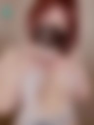 lovemilemile : 😈淫蕩游泳課😈
發現老師的奶怎麼那麼軟還有敏感帶?