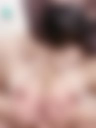 lovemilemile : 😈淫蕩游泳課😈
老師隔著內褲對著我的肉棒放浪