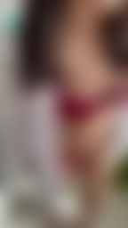 ling_yue : 今天出門拍照
只有穿內衣褲❤️❤️