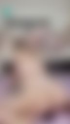 julyabigass : Riding on your dick 🍌