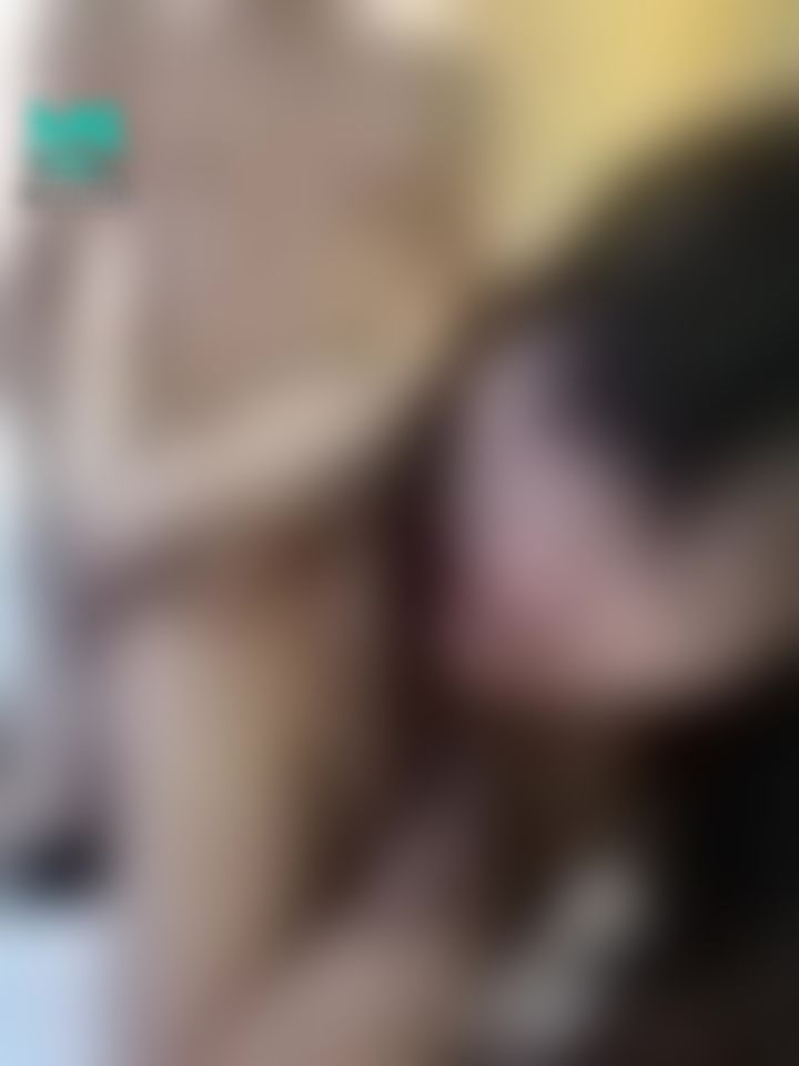 c*******i : 在私人KTV包廂內做愛浪叫3
