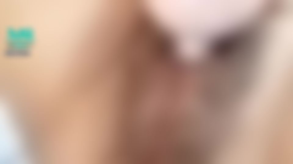  : ❤️❤️終於捕捉到樂樂高潮的呻吟狀態…
豆豆被小章魚吸的很緊緊…濕濕穴穴👅👅