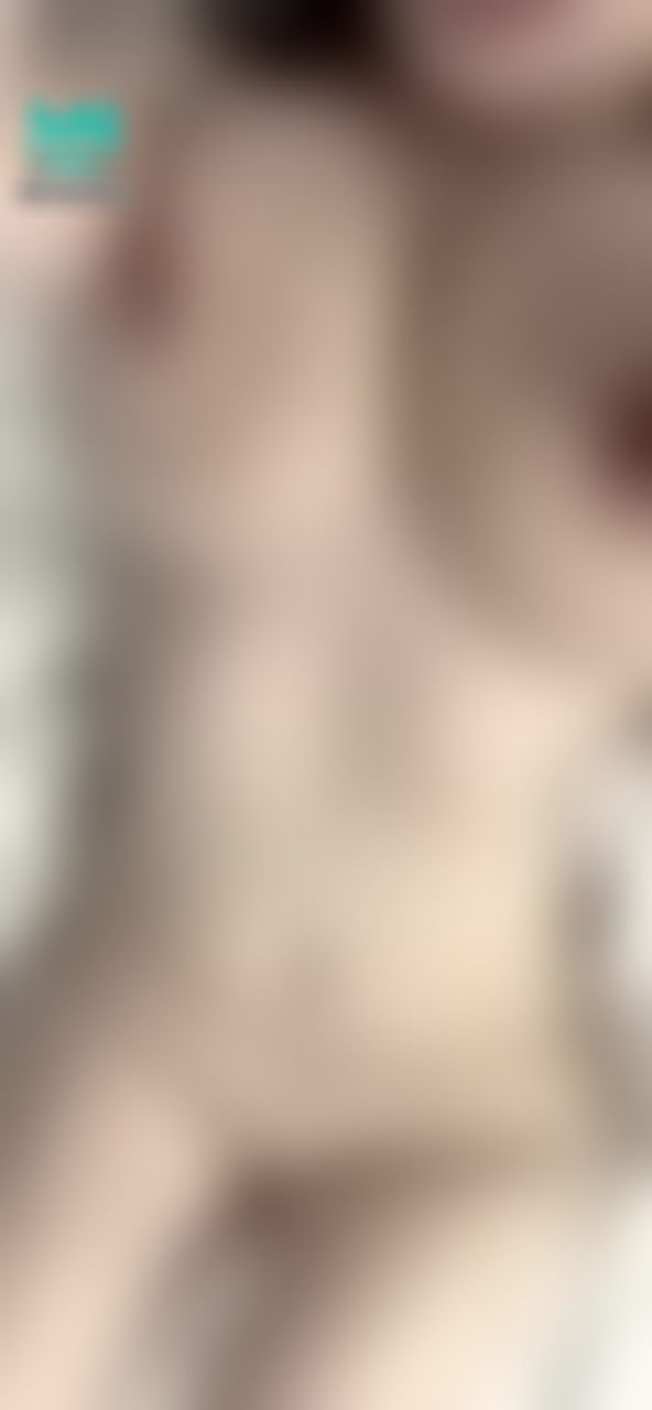  : 居然偷偷內射我⋯透明精液從小穴流出來⋯還是一樣過份的人呢⋯但是做愛真的太爽⋯唯一一個可以把我插到精神崩潰自願當母狗、肉便器的人😈💦🍆👅🙈

#爆乳 #巨乳 #露點 #肉感 #內射 #淫穴