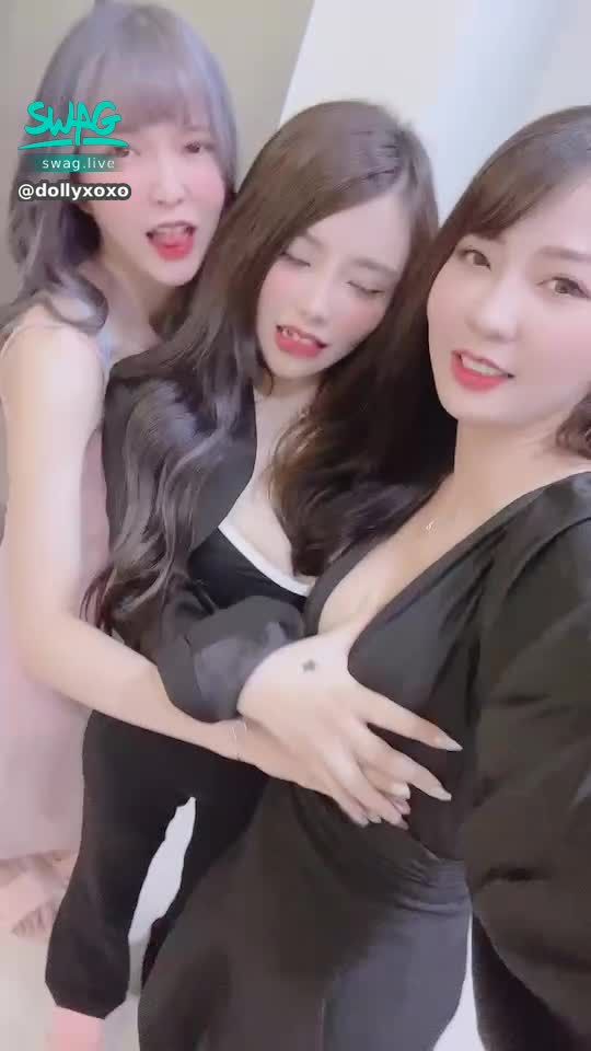 dollyxoxo : 今天的三大女神姐妹，愛你們哦