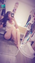 janicee : 拉開領口😍
孔雀藍的內衣😈
顯身材的貼身短上衣💋
露出內衣肩帶的乳溝🌹
keep fit💖
#長髮 #黑髮 #貼身 #性感 #Tshirt #短褲 #長腿 #美腿 #赤腳 #裸足 #指甲油 #乳溝 #低胸 #bra #內衣 #肩帶