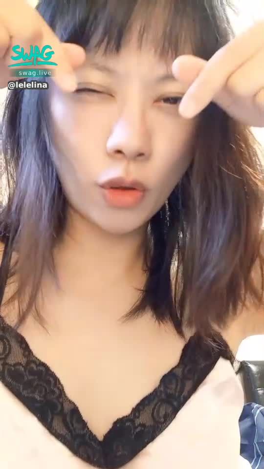 lelelina : 露臉給愛心❤️❤️😘😘😘😘