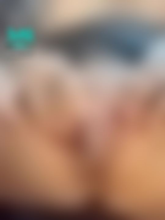 nutcrow : Zooom Pussy Horny office girl  masturbation with a pen 🖋🖋🖋💦💦💦🥵🥵🥵

#Sexy  #asian #cute #shower #dance