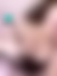 chinhbaby : 想看更多 就拿禮物來換更多~~~😳😳😳