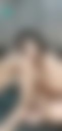 dirtymommy : I put my fingers in her hole 🍑