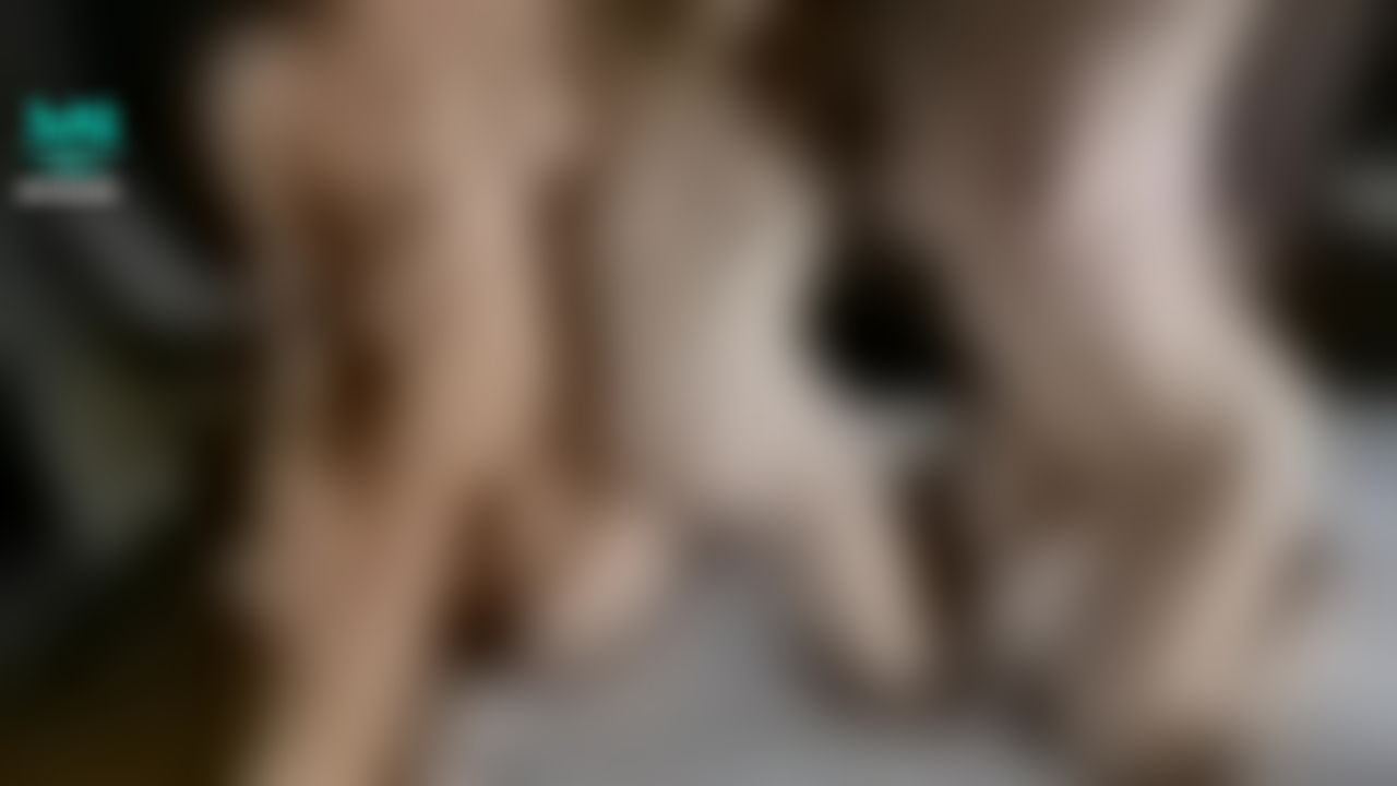 miababe : 女女全裸🔥三点全露🔥让小哥哥们看个够🤤🤤摇呀摇呀～抓奶囖～吸奶吸奶，让你每个吸个够👅👅👅😈😈😈嘿嘿！！！