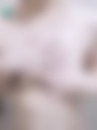 miababe : 有哥哥想要跟米米一起沐浴边爱爱吗?🛀💕