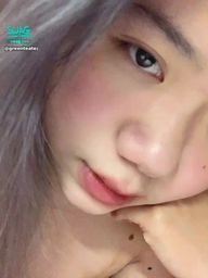 g*********a : 雖然身體還是有點燒燒的… 不對 應該是騷騷的😝😝😝
人好多之後,又開始耍騷了呢😌
主人,可以舔我奶頭嗎👅 甚至… 咬它🫣🫣