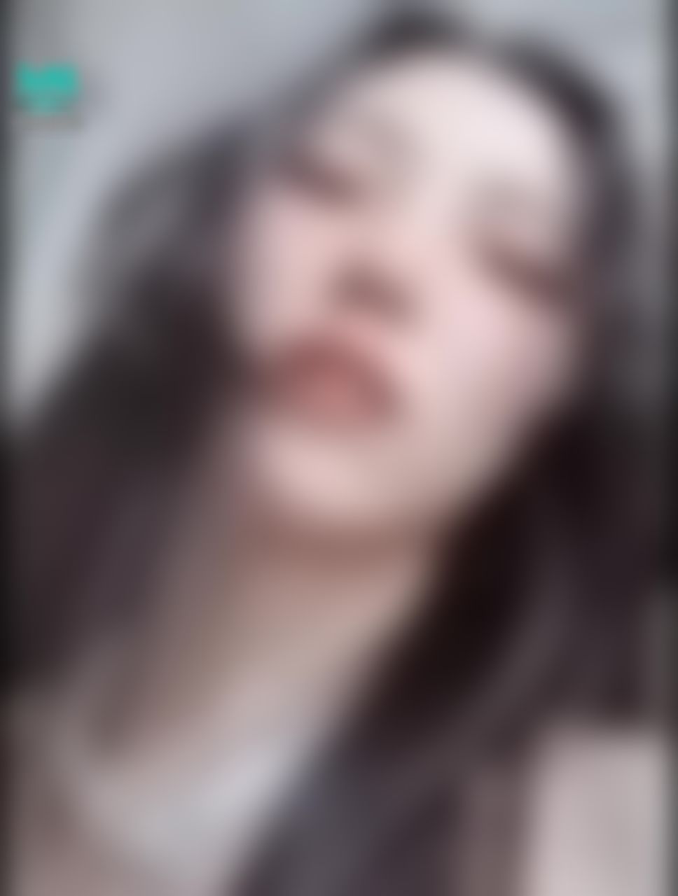  : 用高潮臉打招呼，你們好呀🔞
不小心嬌喘了幾聲 
#表情 #揉胸