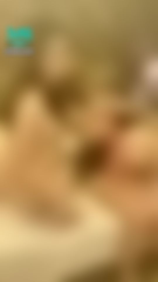 ladyyuan : 超過滿秒！
淫亂3女大玩情色遊戲⋯⋯⋯
看我們露臉三點全露超色 屁股翹好高 讓亭打我屁股⋯
還不小心打的妹妹 痛痛啦🤣🤣