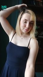 sweetleka : I AM IN CAFE SHOW YOU TITS AND MY HAIRY PUSSY😻🔞 🤯😍🍑💓