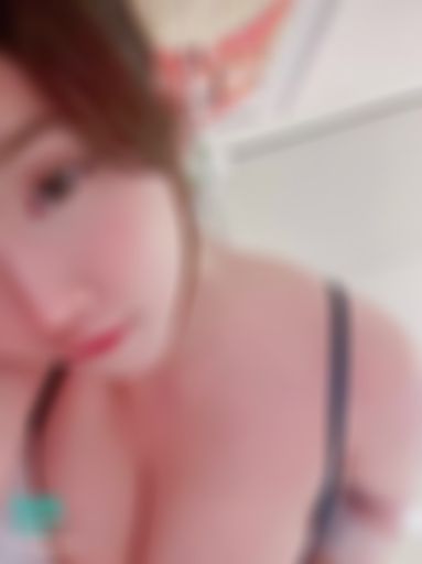 babeshan : ❤️❤️❤️最後2小時❤️❤️❤️
💗一對一甜蜜純約會活動💗

☘️活動期間：6/13-6/19（日）23:59
🦄6/20公布抽籤結果

🍀活動辦法：

      💎 9999                  高跟鞋                   1支籤
      💎 34999                手拿包                10支籤
      💎 89999                    鑽戒              100支籤

⚠️⚠️⚠️直播時送的🎁不算籤⚠️⚠️⚠️
✅收集私訊的禮物
優惠保底福利：6個鑽戒💍升級寶寶專屬vip

💛目前的籤

@chuxxxxxx*10
@jackyxxxxx*1
@demonxxxxxxx*100
@jminxxxx*100
@mnxyxxxxxxxxxx*300
@jxx*300
@h159xxxxxx*300
@wilxxxxxxxx*600
