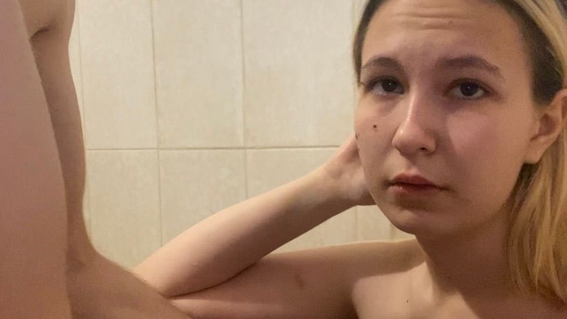 prettynikka : suck cock and bf cum👅🤤