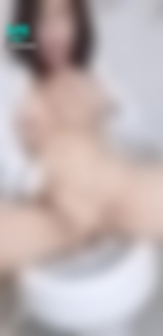 dirtymommy : 🍑💦squirt before I go to bed
