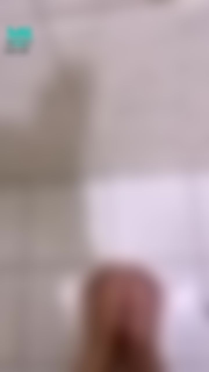 cutelily : 猜猜我是誰😏