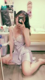 janicee : 開到腰際的美背設計💗
裸背細肩帶😈
緞面睡衣🎀
satin dress⭐
#長髮 #黑髮 #sexy #短裙 #氣質 #睡衣 #細肩帶 #鎖骨 #深V #低胸 #赤腳 #美腿 #性感 #腳趾 #指甲油 #裸足 #裸背