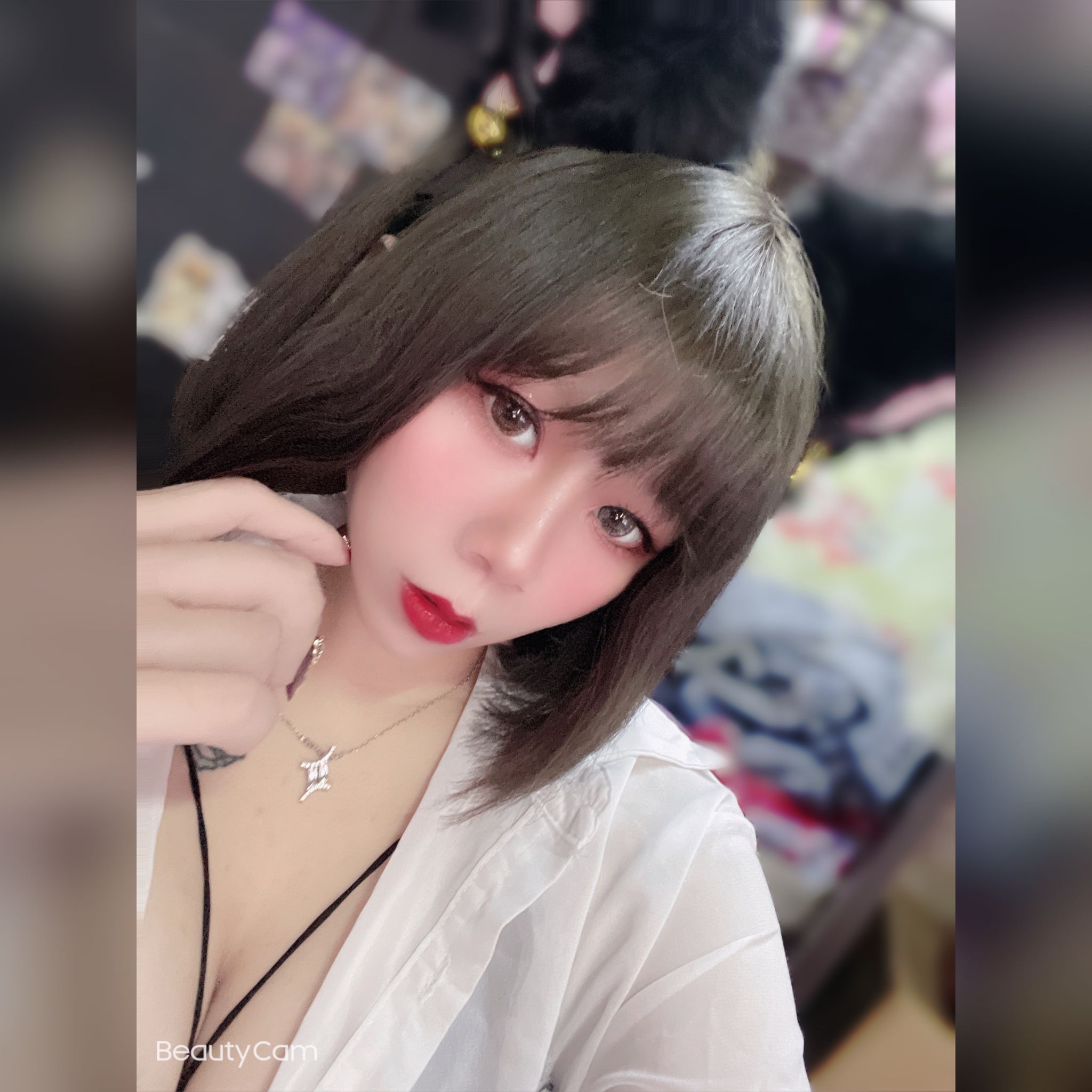 angelen : 全裸小野貓🐱