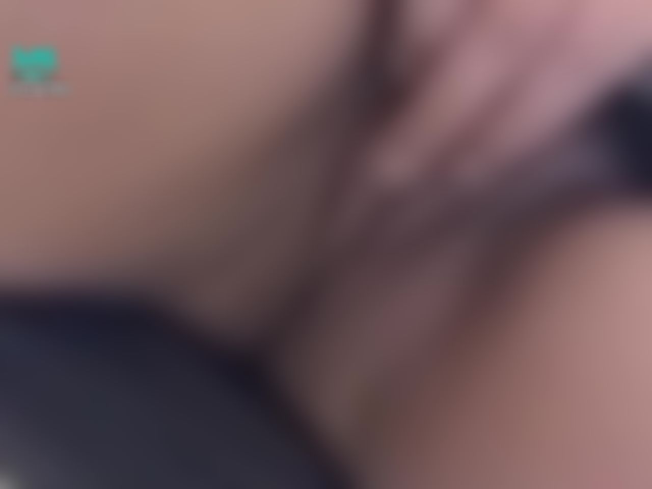 sexygirlbebe : 🔥淫蕩OL🔥上班不穿小褲褲太犯規了🔞外露小鮑魚 🈲️ 有人想要征服穿制服的我嗎💕