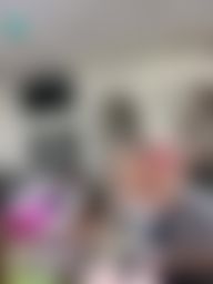 toothfairy : 終於下班了~ 呼~
今天下班來做指甲養護~
換個顏色換個心情🤭
今天直播會暫停一天唷💕
明天我們10:30不見不散🤭
#小隻馬 #最萌反差 #可愛可壞 #牙牙 #童顏 #指甲