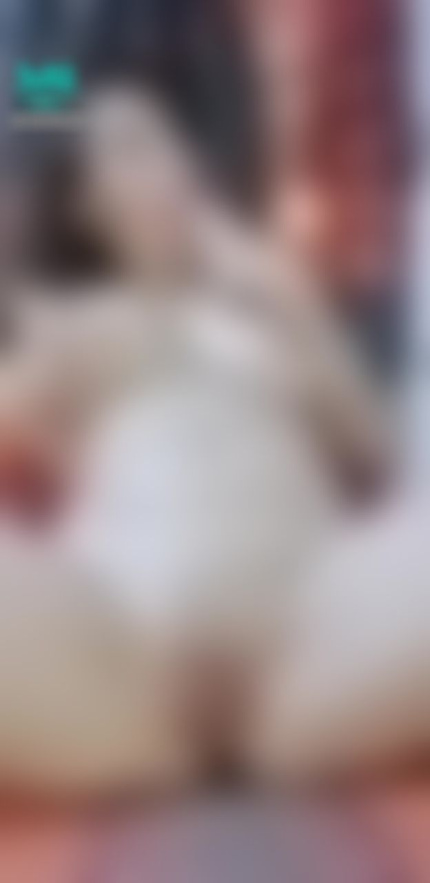 dirtymommy : feed me your big dick 😋