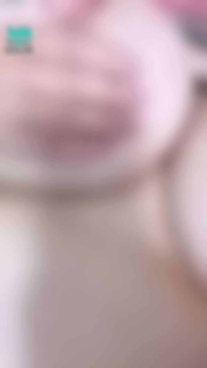  : 哎呀有人想要射在上面嗎☺️☺️