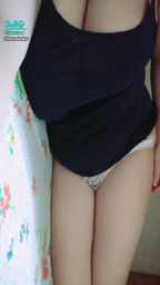h*******y : 其實很想要人陪(最近好孤單😭
可以躺在我旁邊陪我睡嗎?
#躺著 #深溝 #巨乳 #小撒嬌 #若隱若現