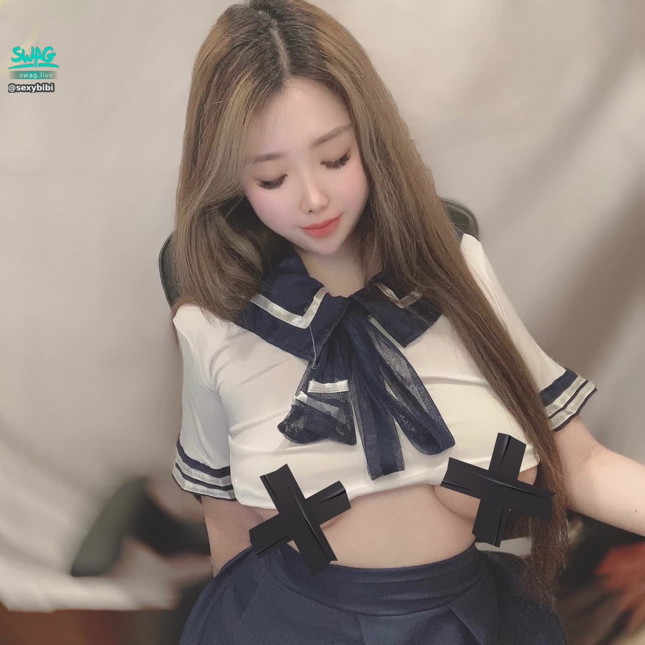 s******i : 鼻鼻感謝今天參加撲克牌遊戲的寶貝們💓
謝謝大家的支持跟寵愛💓💓
今晚11:30直播間不見不散💓
快來把鼻鼻玩壞😈
#sexybibi#國民女友#選我超甜