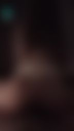 cartiernn : 🔥在上面搖著慢慢的插入 都還沒進去人家就已經濕透了~
#實拍 #長髮 #翹臀 #抽插 #呻吟