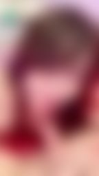 mumuq : 穿著紅內衣的小騷貨❗️中出幹死你😈露出淫蕩的大奶吃肉棒🌭️吃硬了會有獎勵嗎?😏